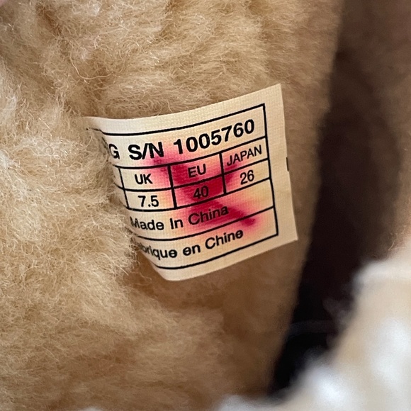 UGG Juliette Classic Tall Boot Womens 9 Chestnut Brown Suede Floral Embroidery - Picture 7 of 11